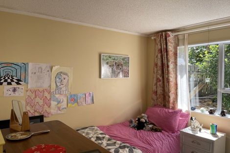 Photo of property in 6 Mclintock Street, Johnsonville, Wellington, 6037