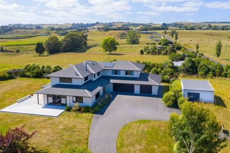 Photo of property in 91 Kaipikari Road, Urenui, 4375