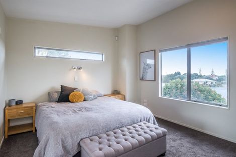 Photo of property in 22 Weggery Drive, Waikanae Beach, Waikanae, 5036