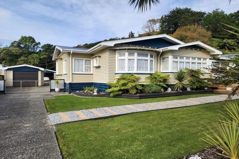 Photo of property in 27 Byron Street, Greymouth, 7805