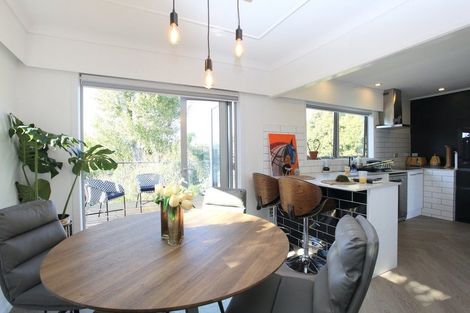 Photo of property in 23 Glenfern Road, Mellons Bay, Auckland, 2014