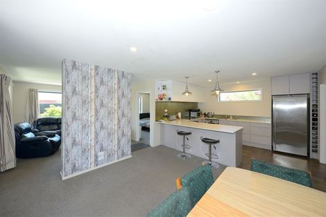 Photo of property in 2 Staines Street, Bishopdale, Christchurch, 8053