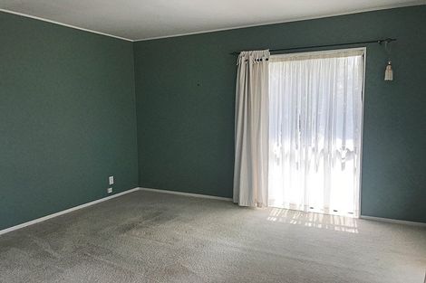 Photo of property in 1/8 Daria Place, Northpark, Auckland, 2013