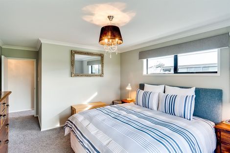 Photo of property in 62 Mcelwee Street, Jervoistown, Napier, 4112