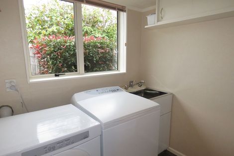 Photo of property in 51 Vogel Place, Waikiwi, Invercargill, 9810