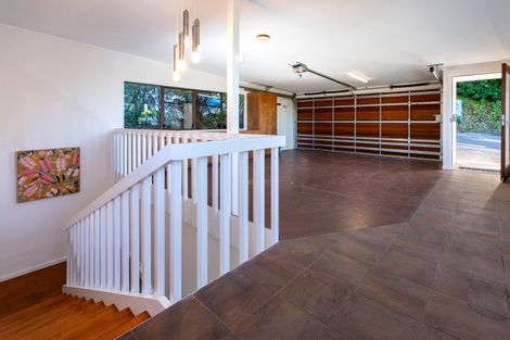 Photo of property in 16 Garden Road, Northland, Wellington, 6012