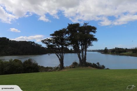 Photo of property in 107 Riverland Road, Kumeu, 0892