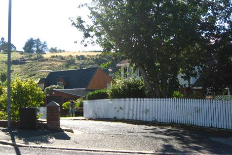 Photo of property in 58 Glenross Street, Glenross, Dunedin, 9011