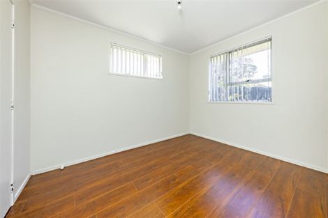 Photo of property in 14 Frobisher Way, Clendon Park, Auckland, 2103