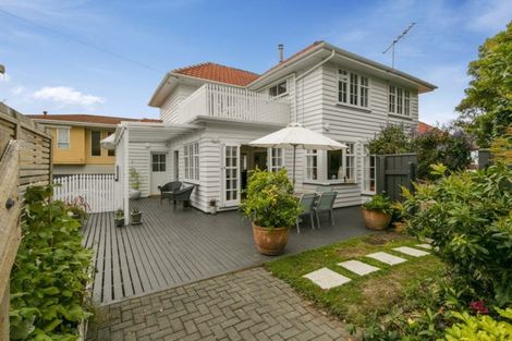 Photo of property in 803 High Street, Boulcott, Lower Hutt, 5011