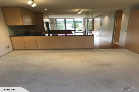 Photo of property in Sanctum Apartment, 10 Ebor Street, Te Aro, Wellington, 6011
