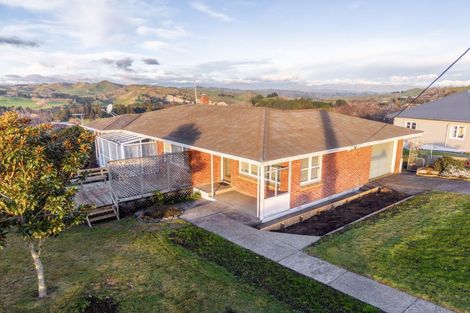 Photo of property in 12 Lark Street, Taihape, 4720