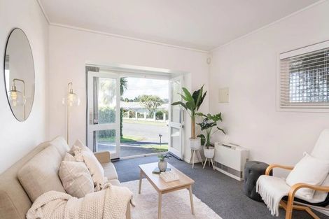 Photo of property in 6 Liston Avenue, Hilltop, Taupo, 3330