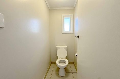 Photo of property in 64 Patons Road, Howick, Auckland, 2014