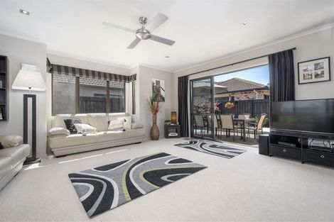 Photo of property in 53 Matene Place, Papamoa Beach, Papamoa, 3118