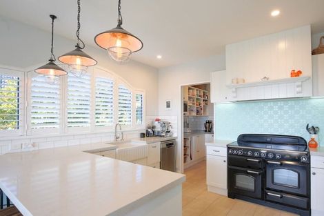 Photo of property in 39 Overdale Drive, Cashmere, Christchurch, 8022