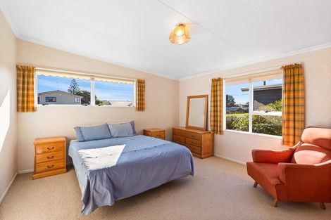 Photo of property in 36 Gawler Street, Te Horo Beach, Otaki, 5581