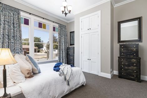 Photo of property in 260-262 High Street North, Carterton, 5713