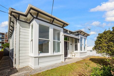 Photo of property in 379 Adelaide Road, Newtown, Wellington, 6021