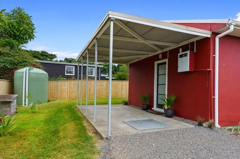 Photo of property in 323 Te Horo Beach Road, Te Horo Beach, Otaki, 5581