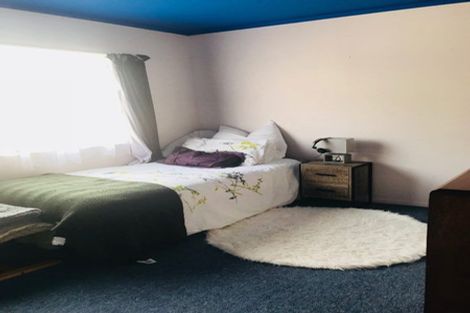 Photo of property in 109 Woodglen Road, Glen Eden, Auckland, 0602