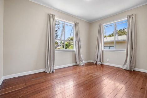 Photo of property in 23b Kamara Road, Glen Eden, Auckland, 0602