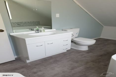 Photo of property in 49b Viewmont Drive, Harbour View, Lower Hutt, 5010