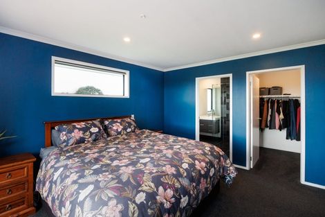 Photo of property in 40 View Road, Halcombe, 4779