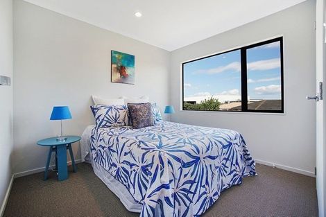 Photo of property in 65 Naylors Drive, Mangere, Auckland, 2022