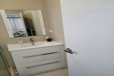 Photo of property in 48a Nikau Street, New Lynn, Auckland, 0600