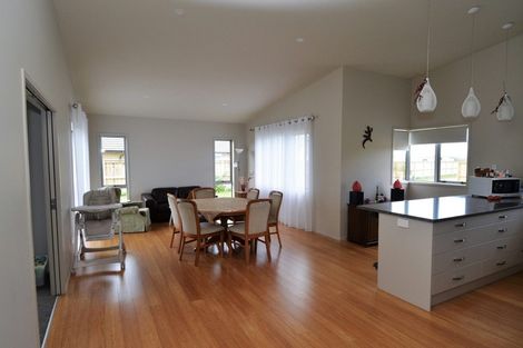 Photo of property in 23 Glen Wallace Road, Waipu, 0510