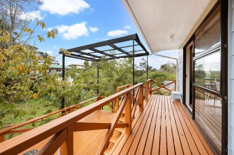 Photo of property in 48a Brains Road, Kelston, Auckland, 0602