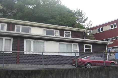 Photo of property in 1/24 Crieff Street, Northland, Wellington, 6012