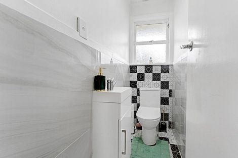 Photo of property in 5 Tui Crescent, Manurewa, Auckland, 2102