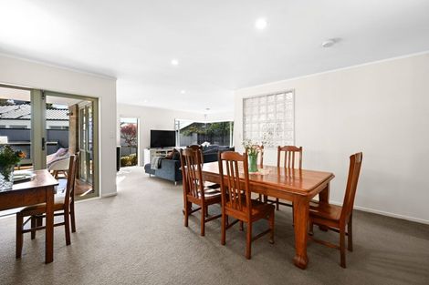 Photo of property in 56 Ashley Street, St Andrews, Hamilton, 3200