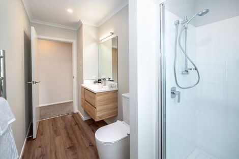 Photo of property in 4a Van Baarle Close, Carterton, 5713