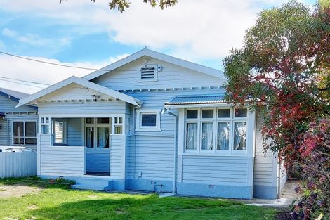 Photo of property in 37 Riverside Drive, Waiwhetu, Lower Hutt, 5010