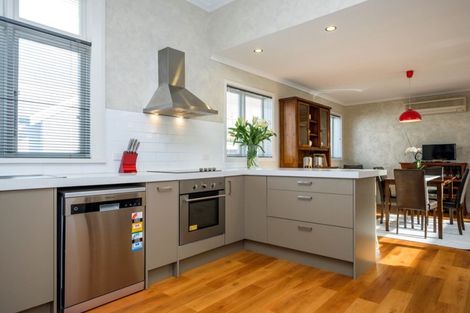 Photo of property in 53 Hawthorn Avenue, Mornington, Dunedin, 9011