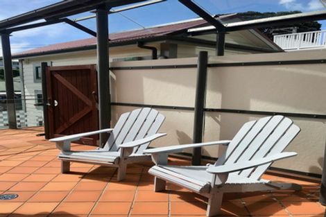 Photo of property in 50b Hawker Street, Mount Victoria, Wellington, 6011