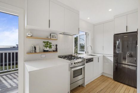 Photo of property in 5g Harbour Street, Saint Marys Bay, Auckland, 1011