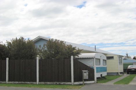 Photo of property in 8 Parsonage Road, Woodend, 7610