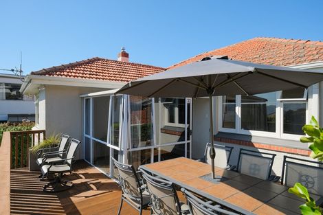 Photo of property in 15 Sheen Street, Roslyn, Dunedin, 9010