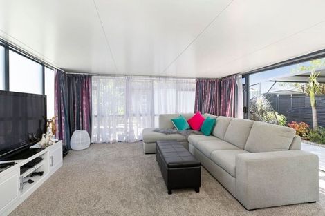 Photo of property in 10 Lamia Grove, Papamoa Beach, Papamoa, 3118