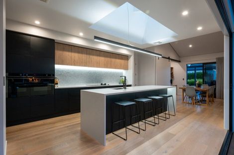 Photo of property in 10 Rich Rise, Havelock North, 4130