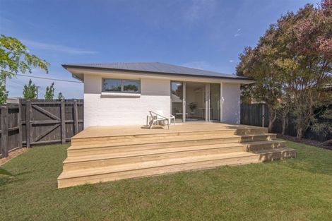Photo of property in 1/55 Mcfaddens Road, St Albans, Christchurch, 8052
