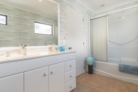 Photo of property in 9 Kulim Avenue, Otumoetai, Tauranga, 3110