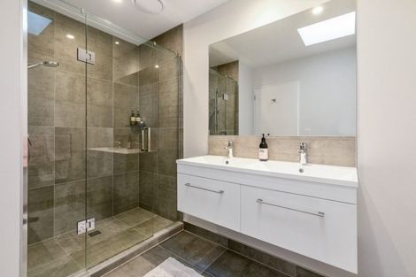 Photo of property in 10 Pottery Crescent, Hobsonville, Auckland, 0618