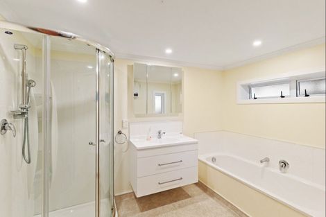 Photo of property in 101 Roslyn Road, Levin, 5510