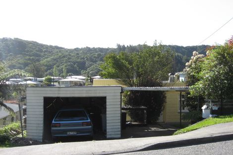 Photo of property in 54 Milton Terrace, Picton, 7220