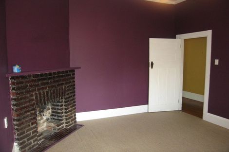 Photo of property in 20 Oxford Street, Hokowhitu, Palmerston North, 4410